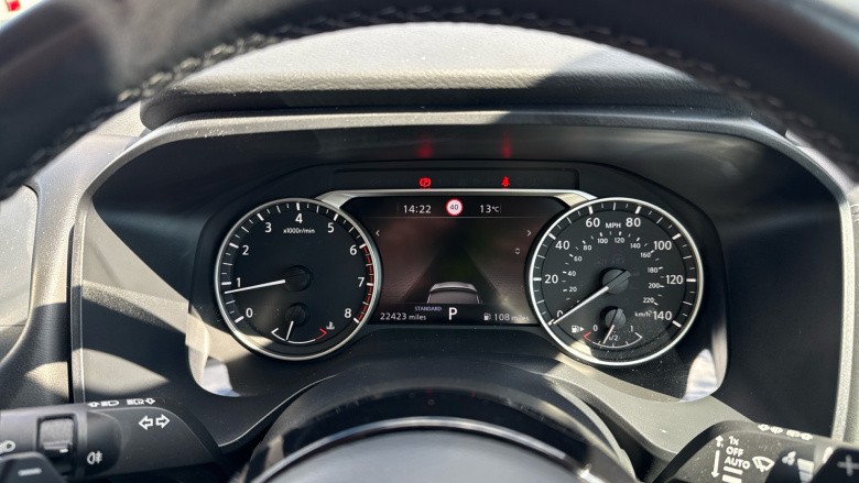 Nissan Qashqai 1.3 DiG-T MH 158 Acenta Premium 5dr Xtronic Petrol Hatchback